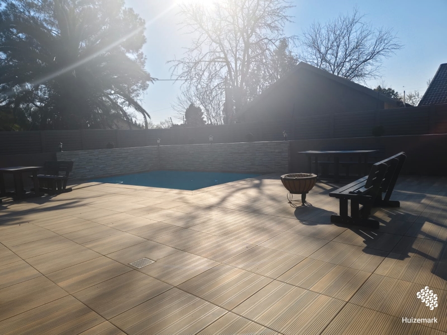 5 Bedroom Property for Sale in Vaalpark Free State